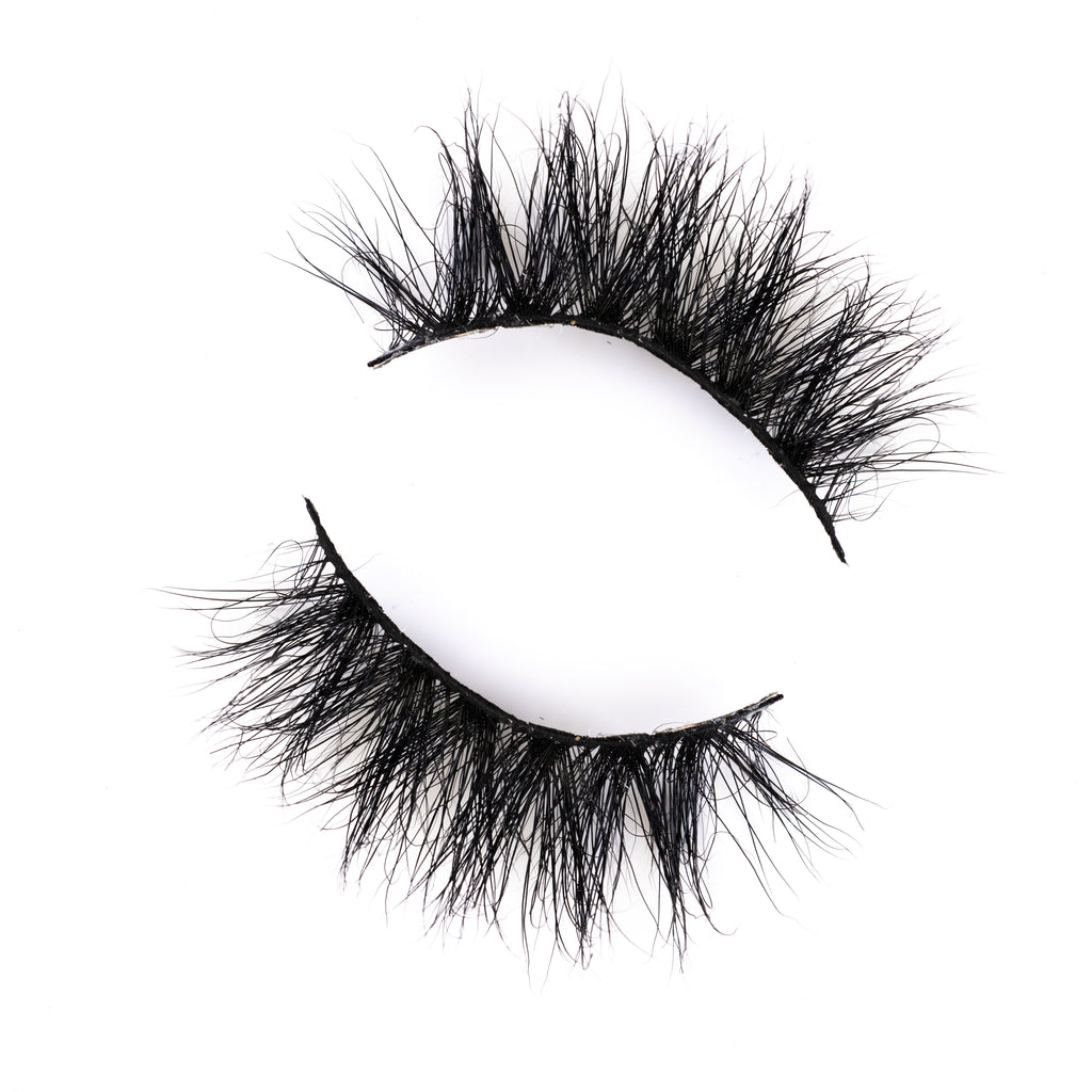 strip eyelash extensions