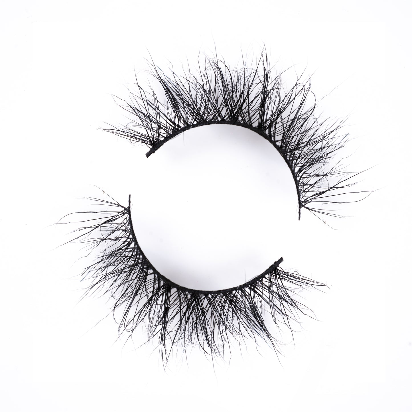 strip eyelash extensions