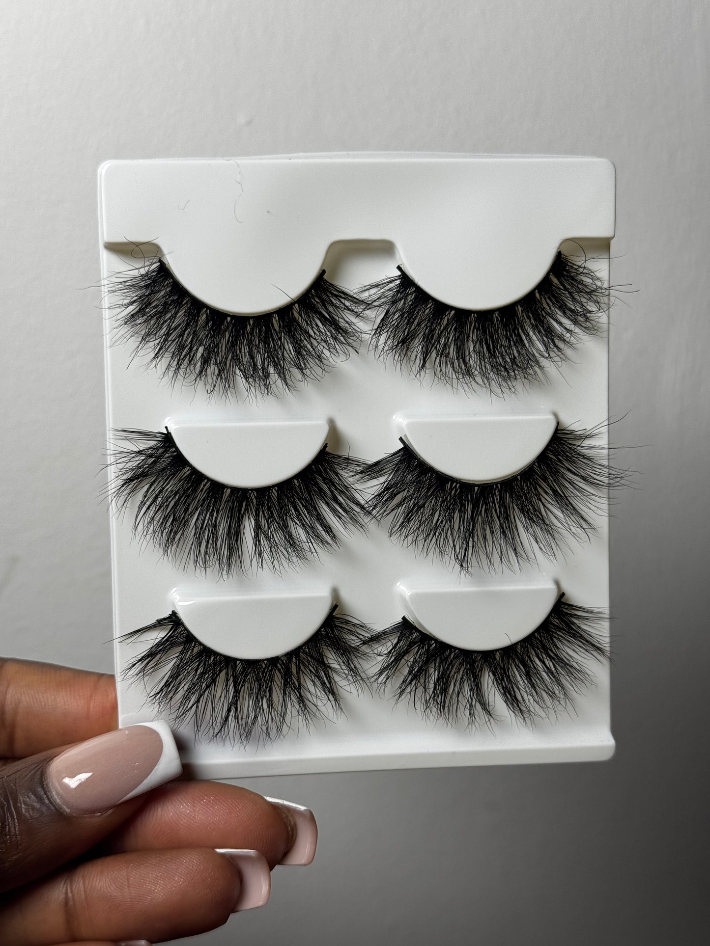 Naya Strip Eyelash Extensions – Reusable, Natural Finish Strip Lashes