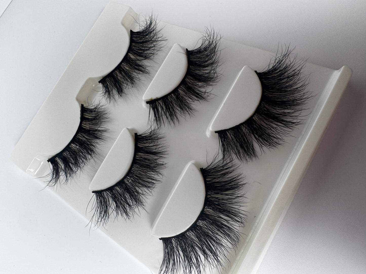 Mira Strip Eyelash Extensions
