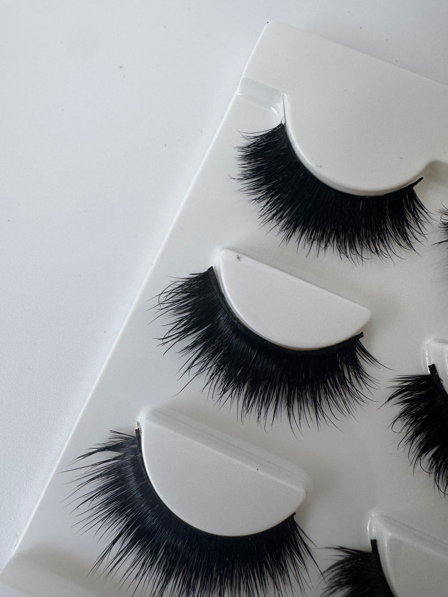 Yasmin Strip Eyelash Extensions