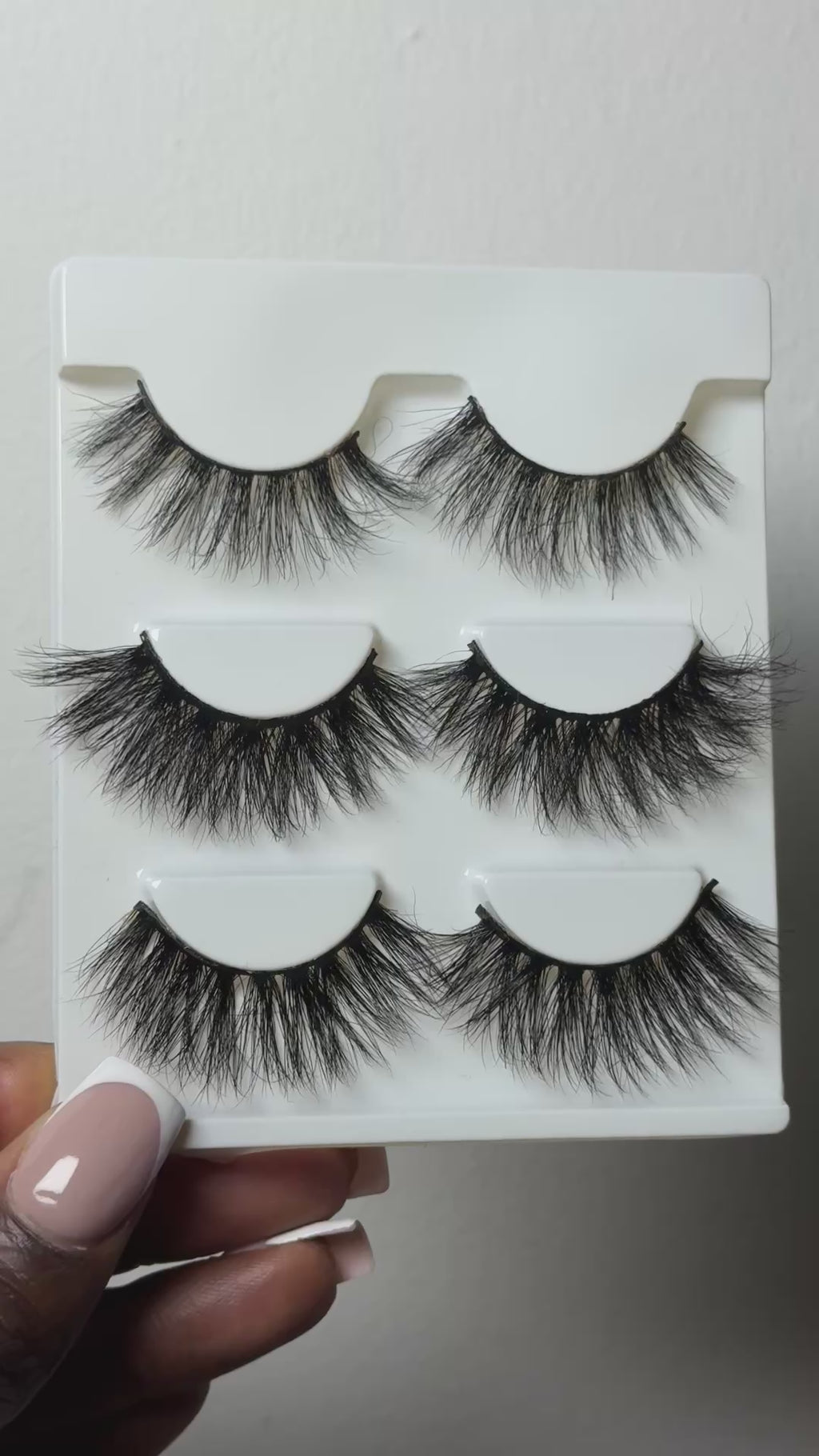 #5 – Brunch to Bombshell – Reusable 25mm Strip Lashes
